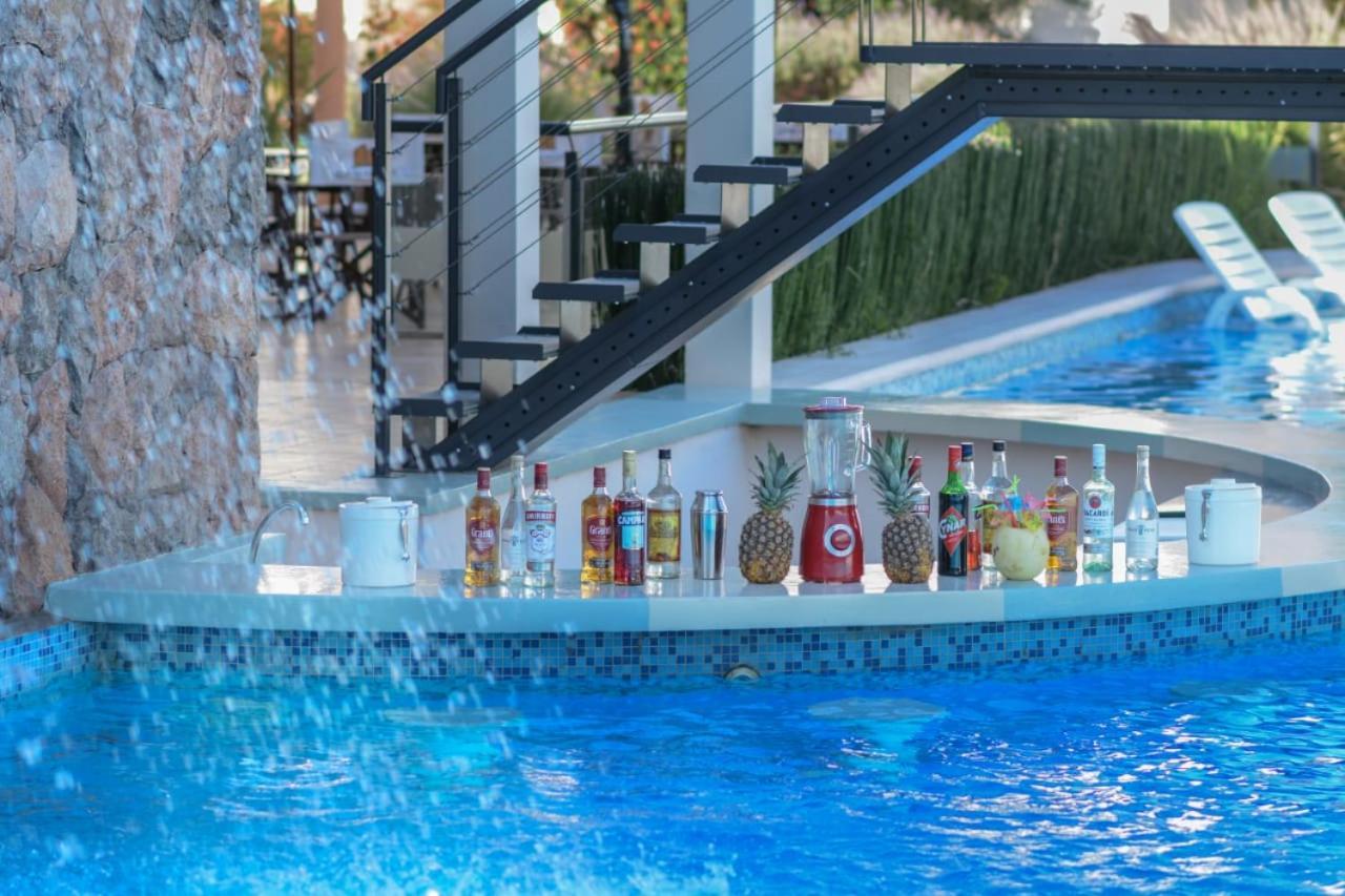 كابيلا ديل مونتي Apart Hotel Los Alazanes المظهر الخارجي الصورة