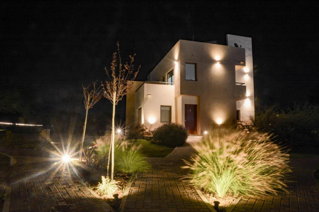 كابيلا ديل مونتي Apart Hotel Los Alazanes المظهر الخارجي الصورة